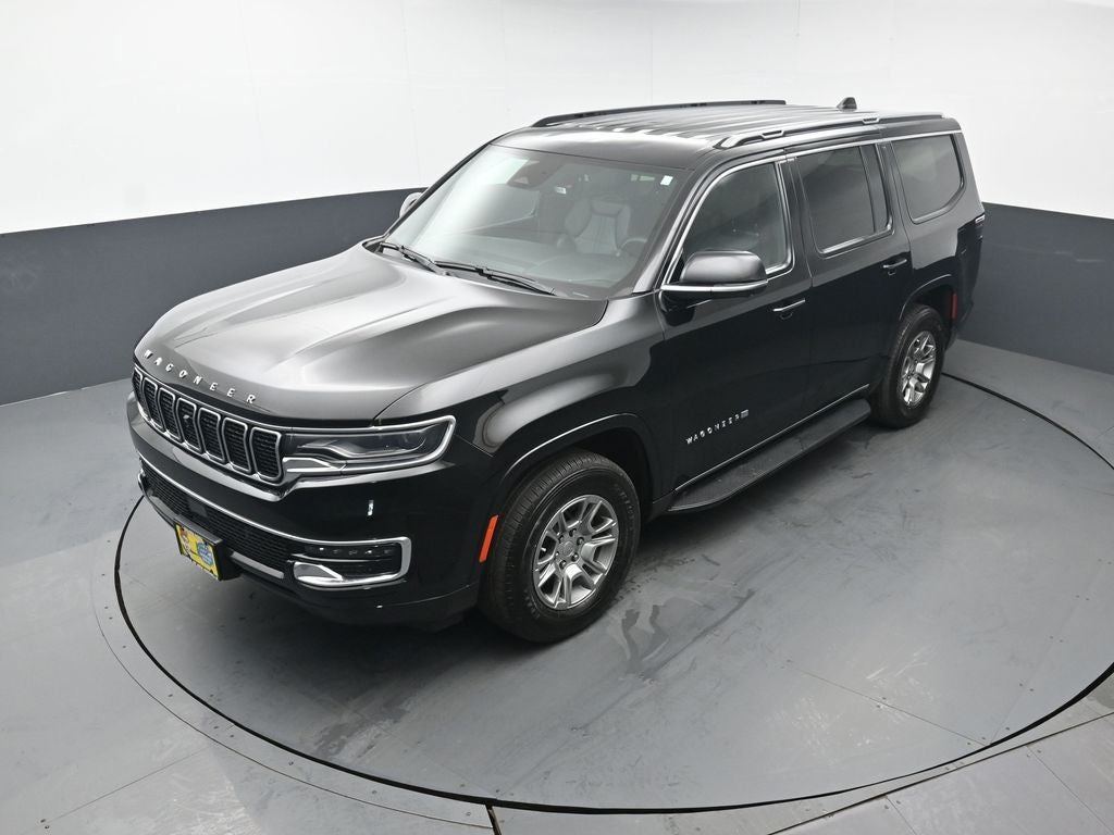 2023 Jeep Wagoneer Base
