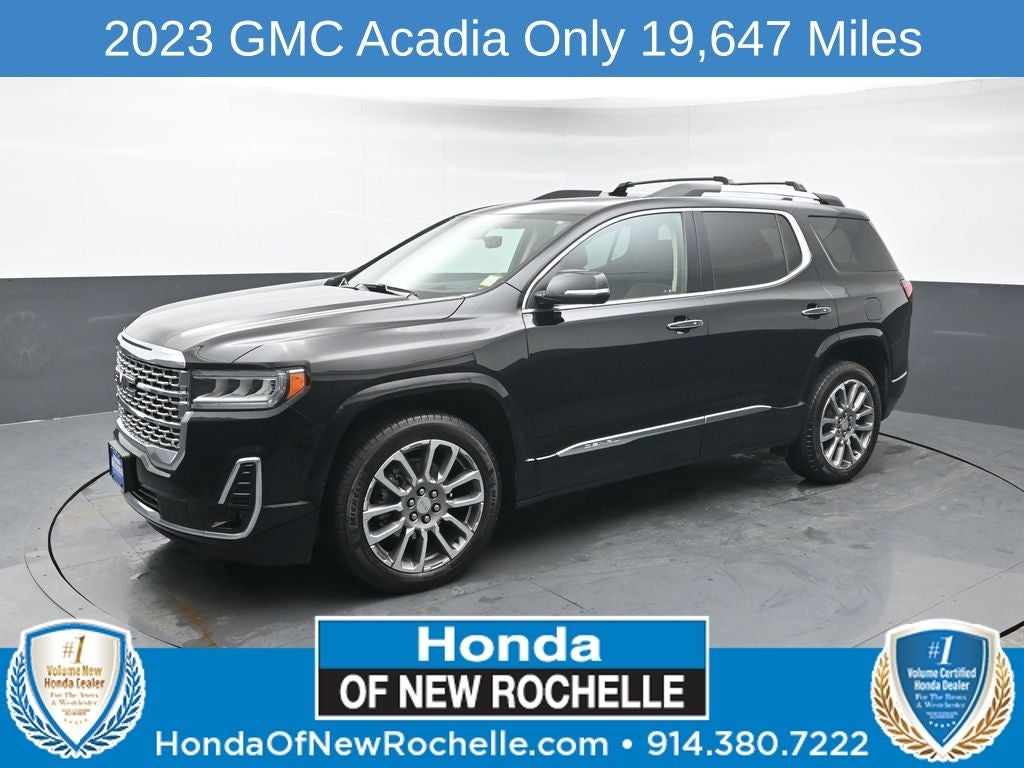 2023 GMC Acadia Denali