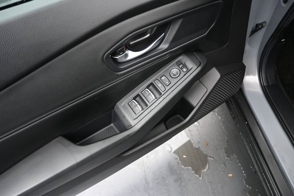 2025 Honda Accord SE - Photo 20