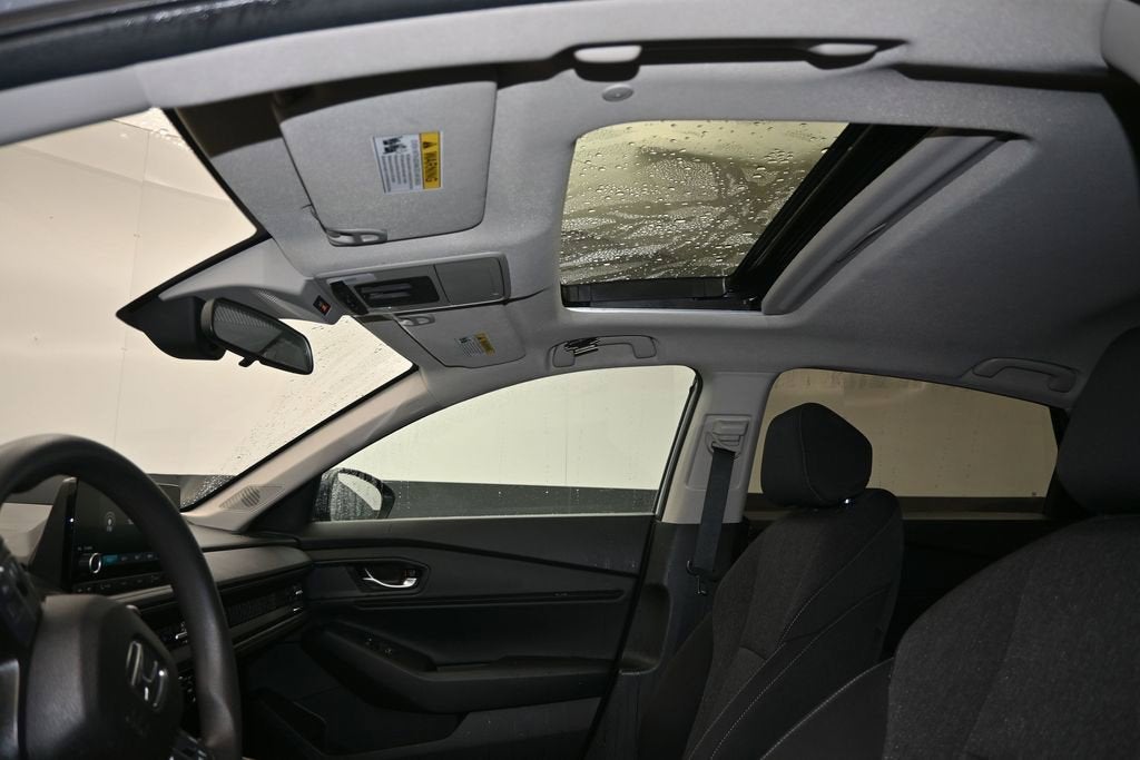 2025 Honda Accord SE - Photo 22