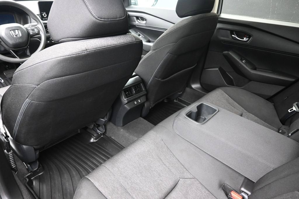 2025 Honda Accord SE - Photo 25