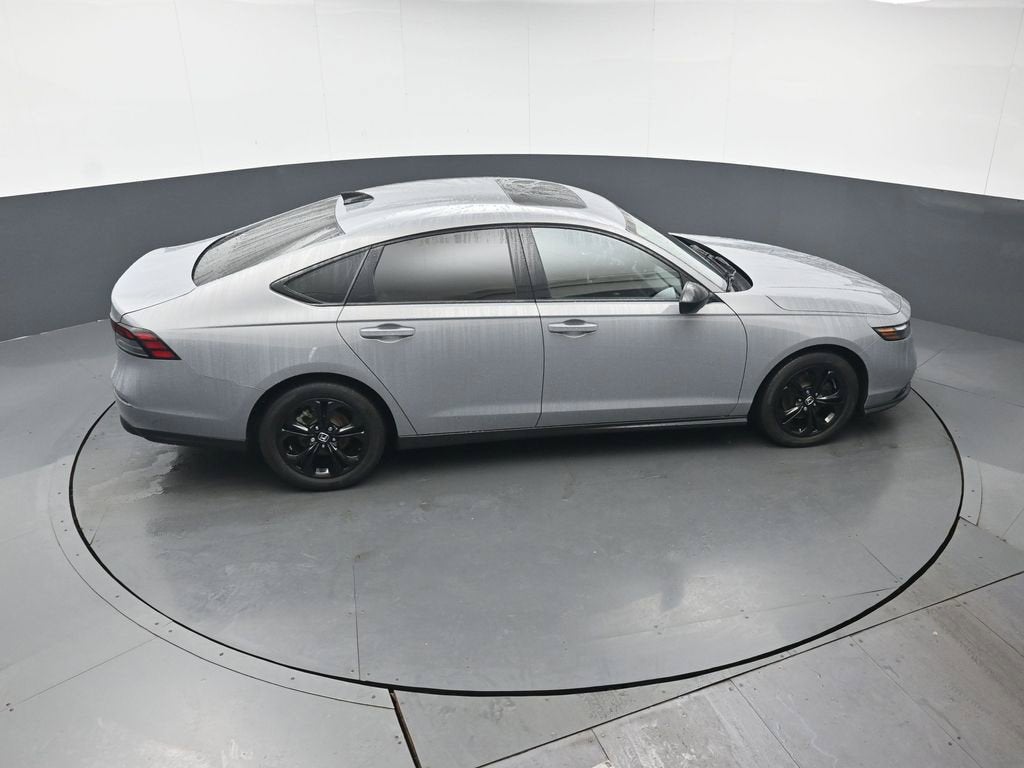 2025 Honda Accord SE - Photo 40