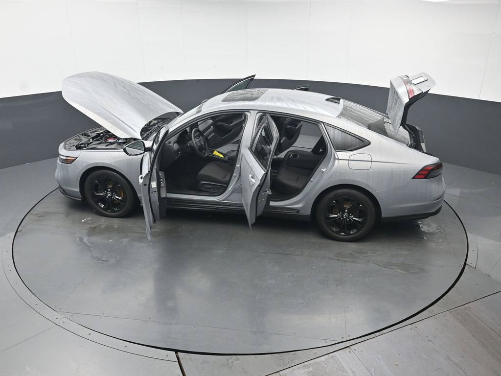 2025 Honda Accord SE - Photo 45