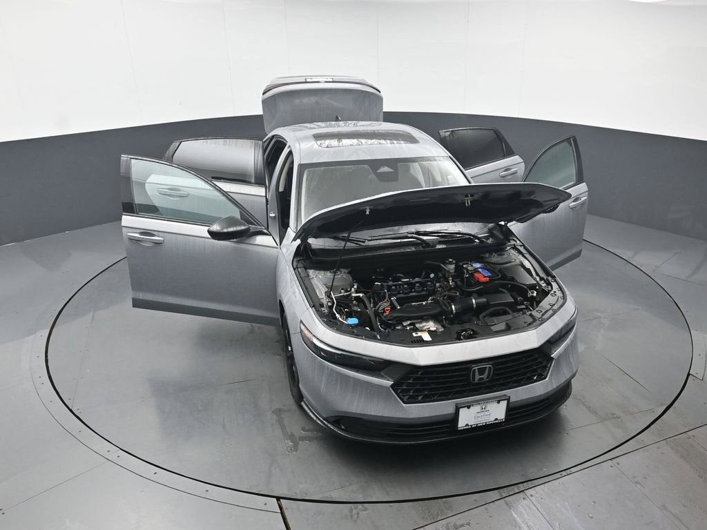 2025 Honda Accord SE - Photo 51