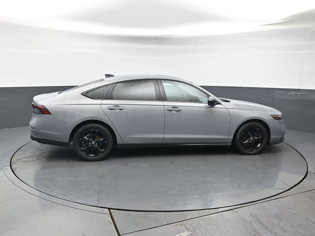 2025 Honda Accord SE - Photo 7