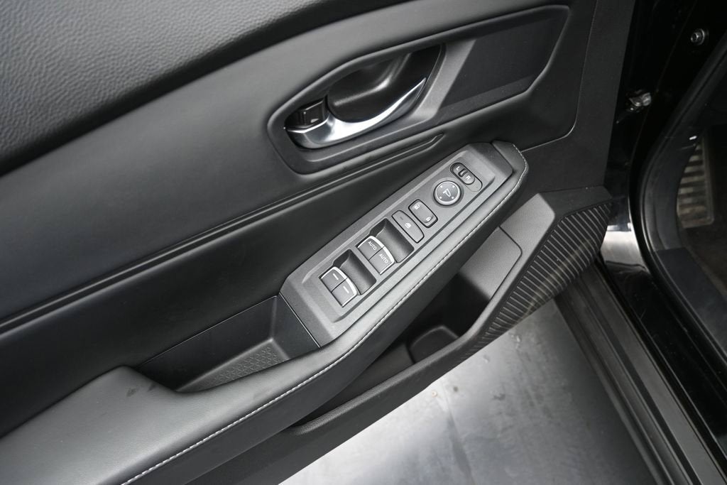 2024 Honda Accord Hybrid Sport - Photo 17