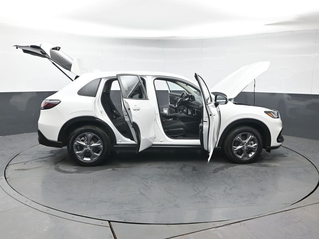 2026 Honda HR-V LX