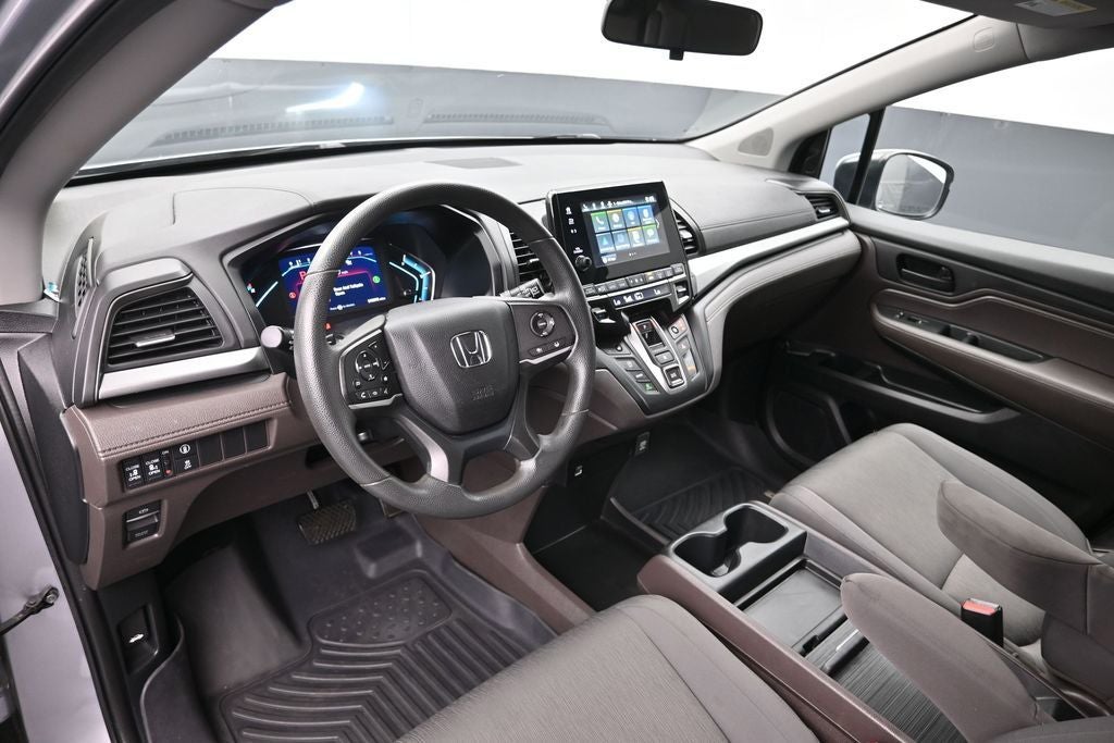 2023 Honda Odyssey EX - Photo 12