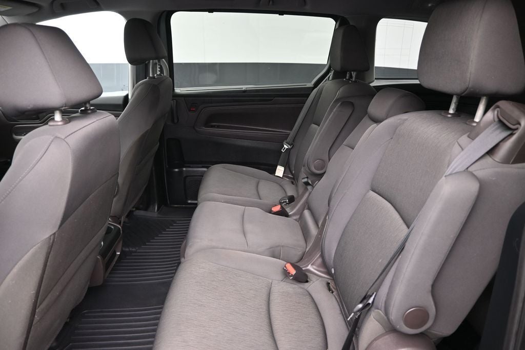2023 Honda Odyssey EX - Photo 14