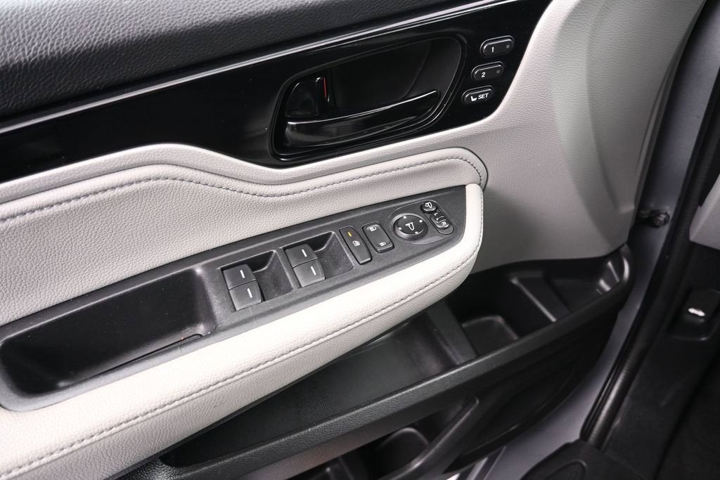 2024 Honda Odyssey Elite - Photo 24