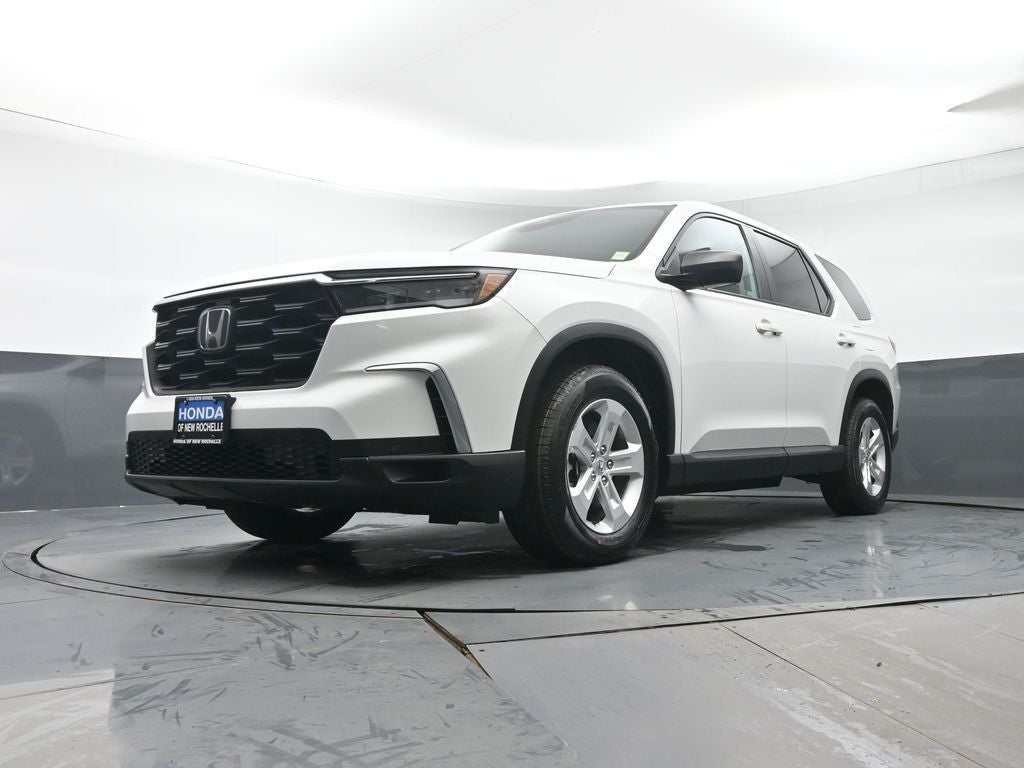 2023 Honda Pilot LX