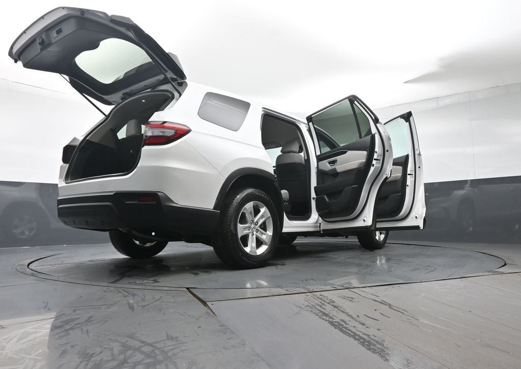 2023 Honda Pilot LX
