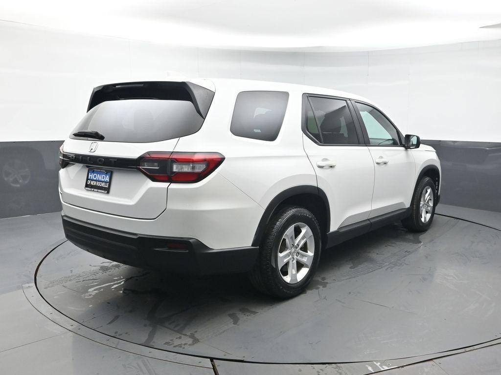 2023 Honda Pilot LX