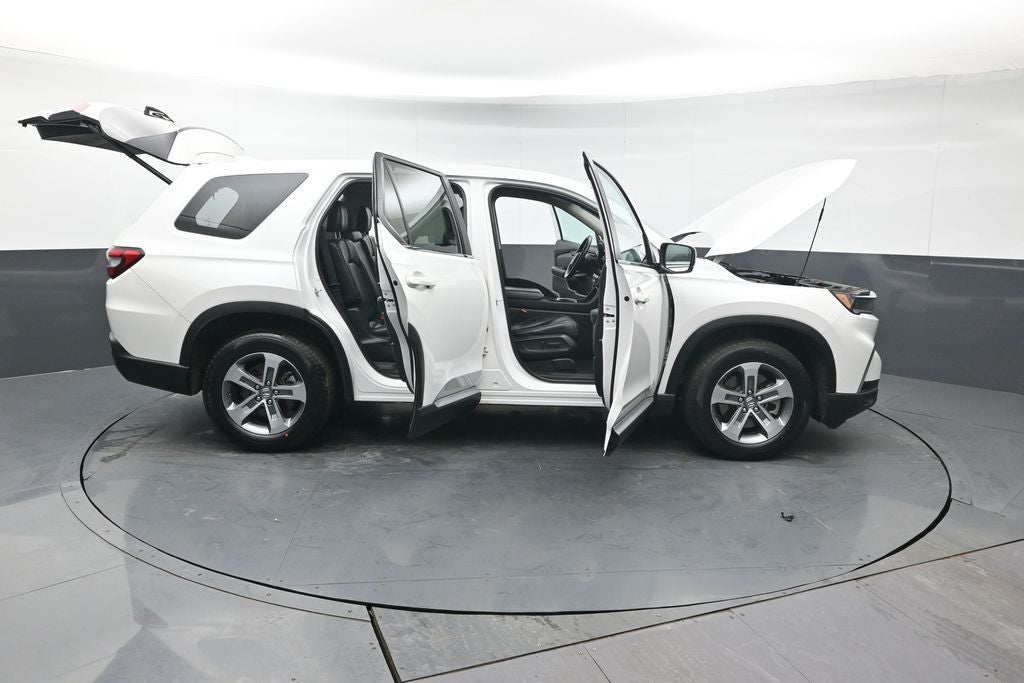 2023 Honda Pilot EX-L 8 Passenger