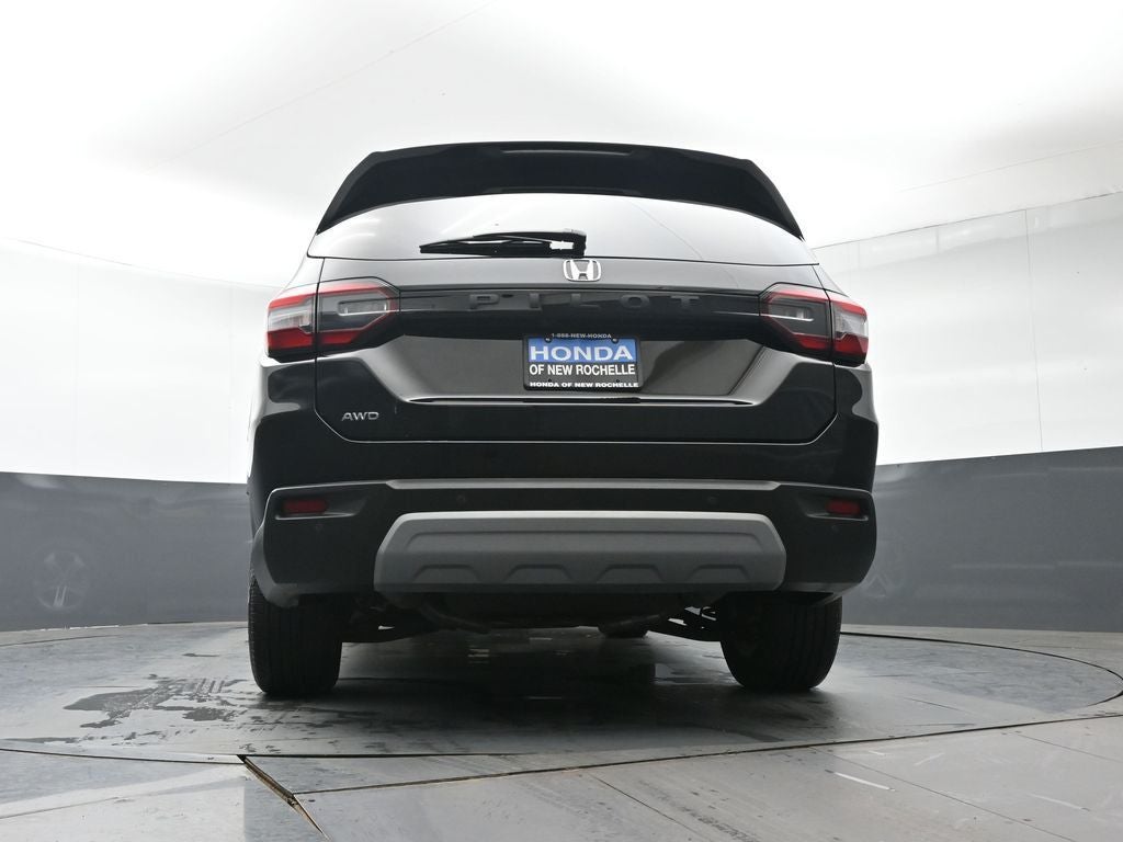 2023 Honda Pilot EX-L 8 Passenger