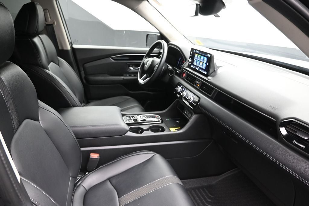 2024 Honda Pilot EX-L 8 Passenger