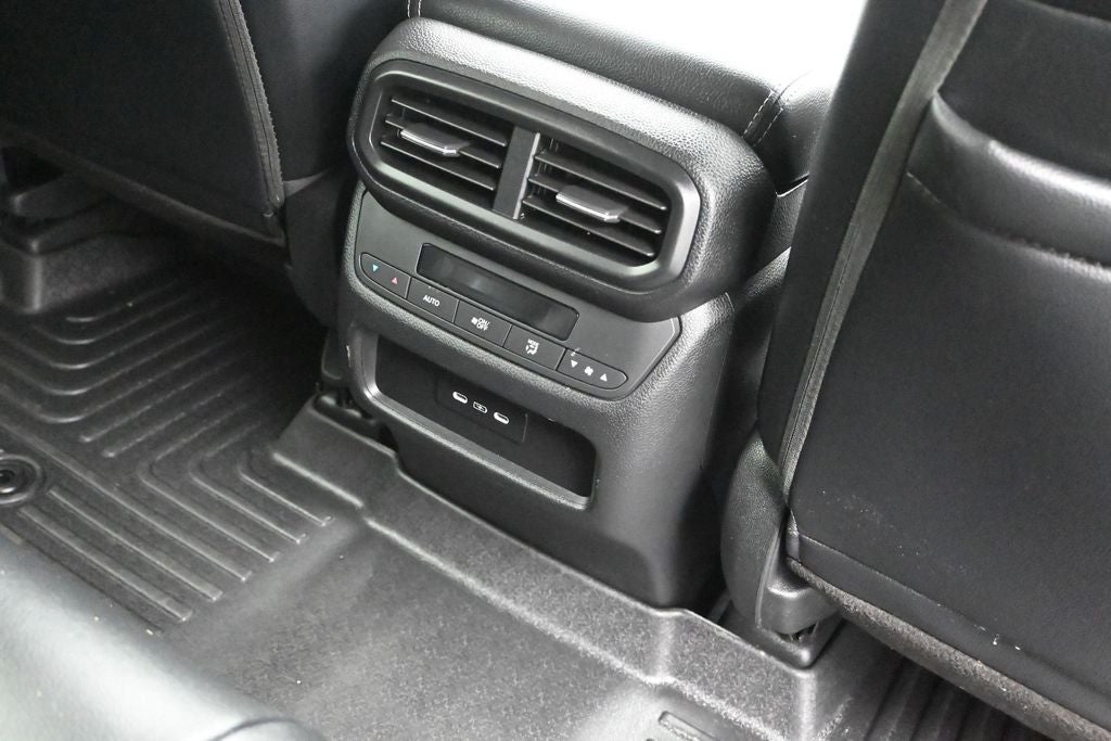 2024 Honda Pilot EX-L 8 Passenger