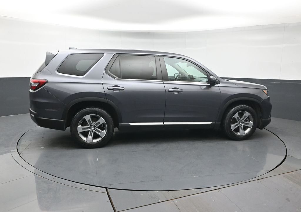 2023 Honda Pilot EX-L 8 Passenger