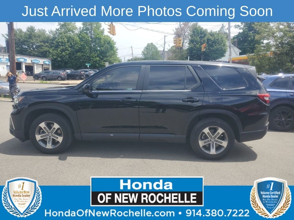 2023 Honda Pilot EX-L 8 Passenger