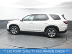 2023 Honda Pilot EX-L 8 Passenger