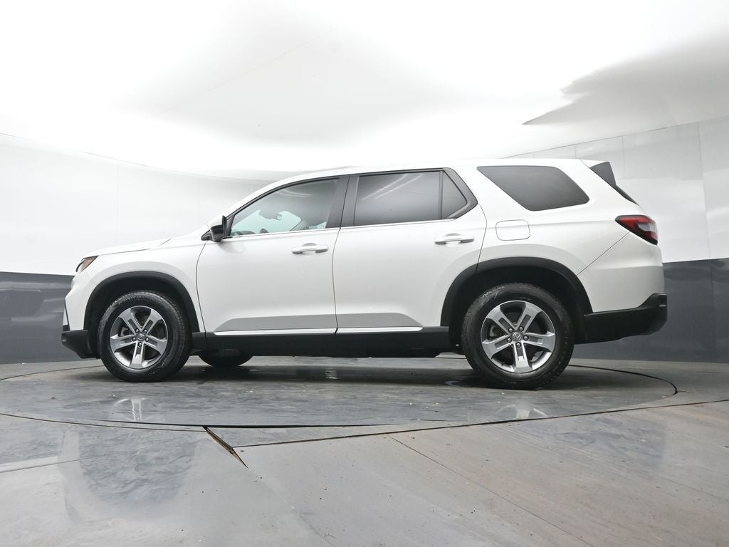 2023 Honda Pilot EX-L 8 Passenger