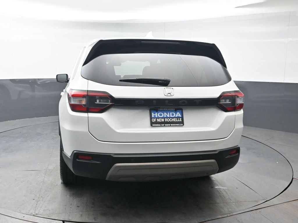 2023 Honda Pilot EX-L 8 Passenger