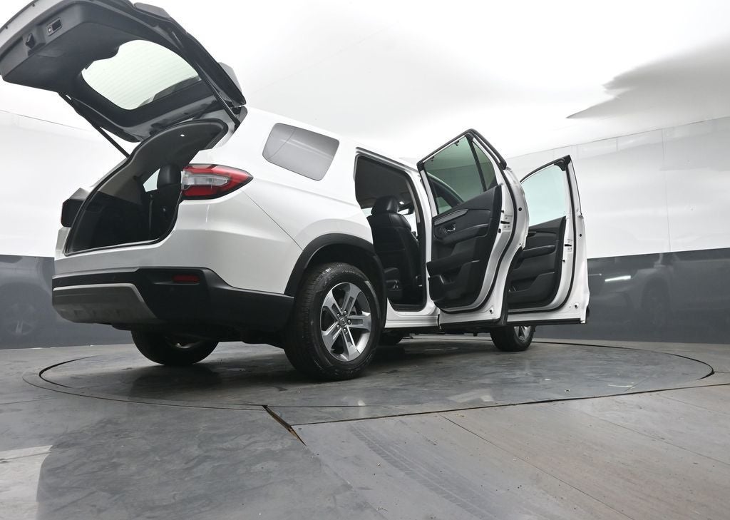 2023 Honda Pilot EX-L 8 Passenger
