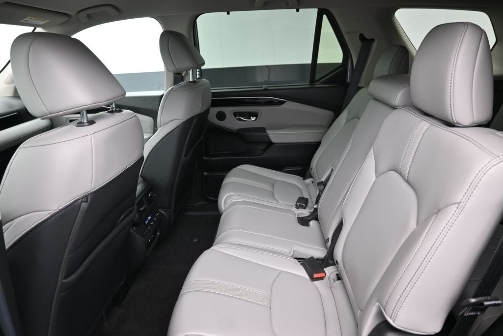 2024 Honda Pilot EX-L 8 Passenger