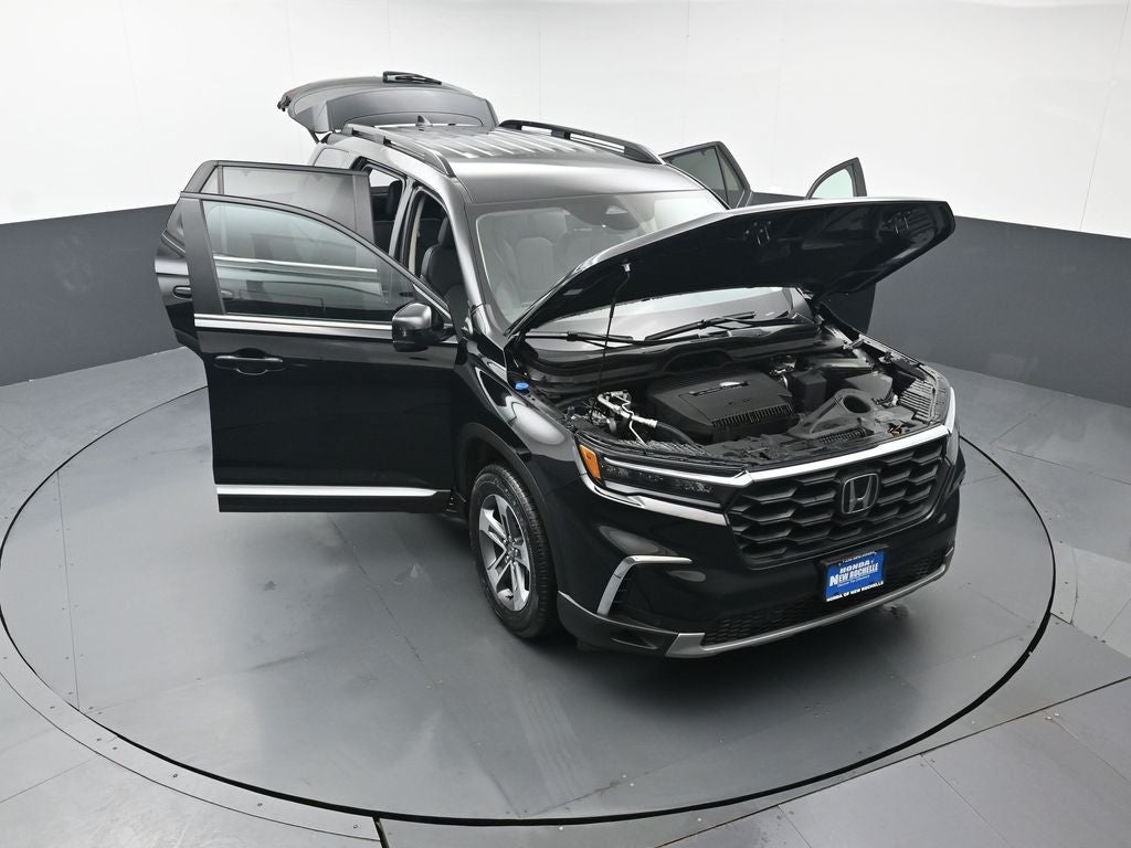 2023 Honda Pilot EX-L 8 Passenger