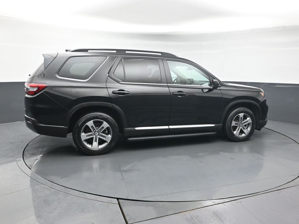 2023 Honda Pilot EX-L 8 Passenger