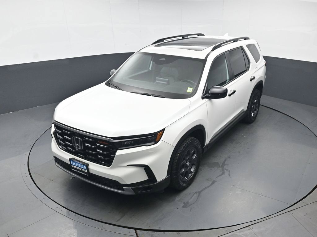 2023 Honda Pilot TrailSport