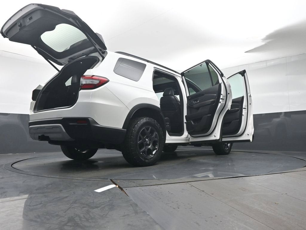 2023 Honda Pilot TrailSport