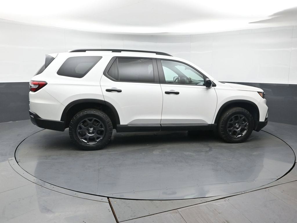 2023 Honda Pilot TrailSport