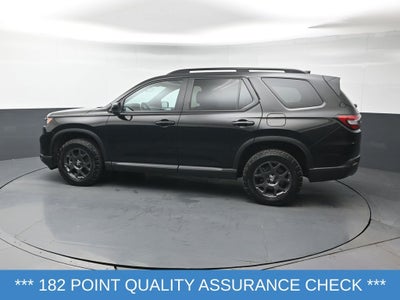 2023 Honda Pilot TrailSport