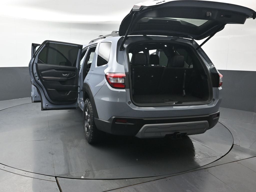 2023 Honda Pilot TrailSport