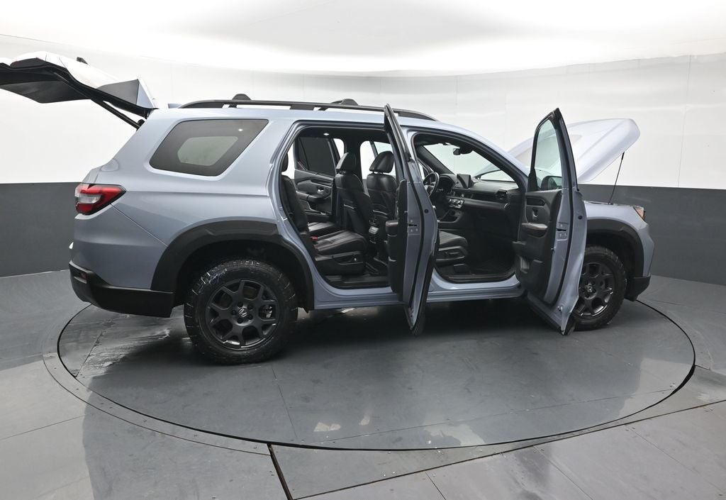 2023 Honda Pilot TrailSport
