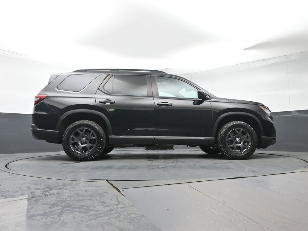2023 Honda Pilot TrailSport