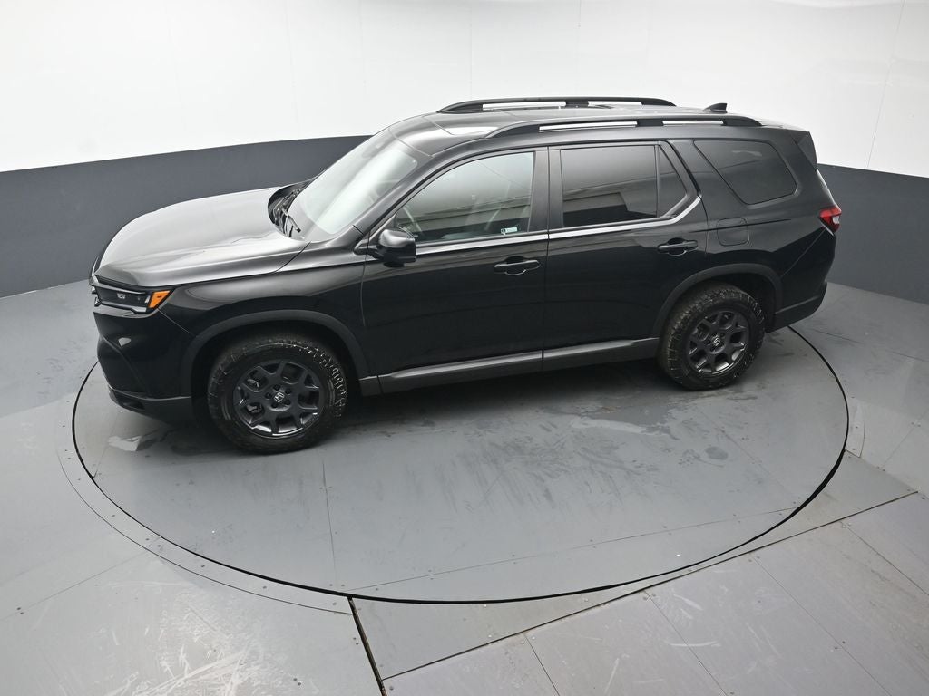 2023 Honda Pilot TrailSport