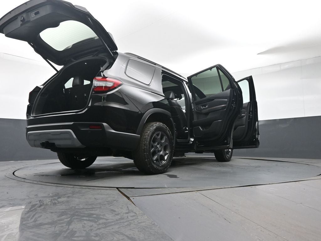 2023 Honda Pilot TrailSport
