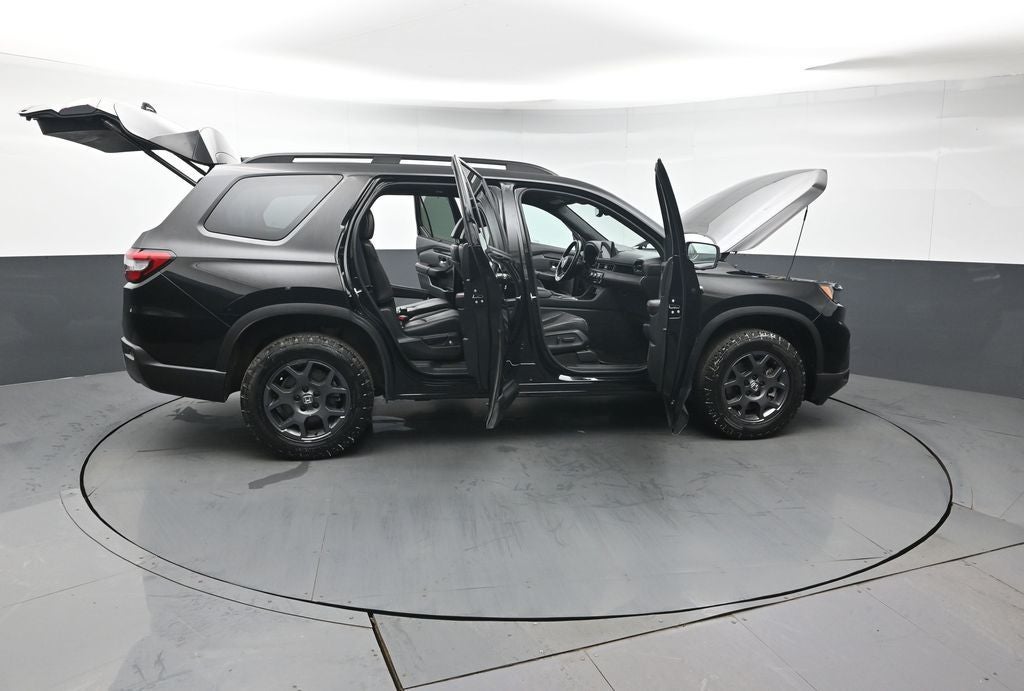 2023 Honda Pilot TrailSport