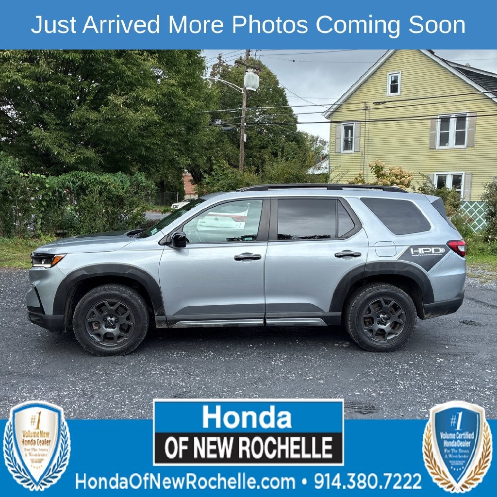 2023 Honda Pilot TrailSport