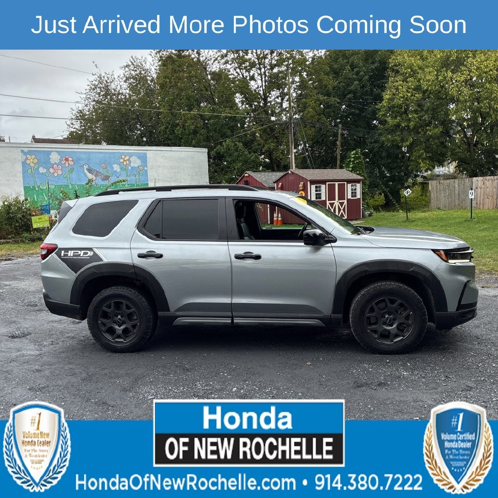 2023 Honda Pilot TrailSport