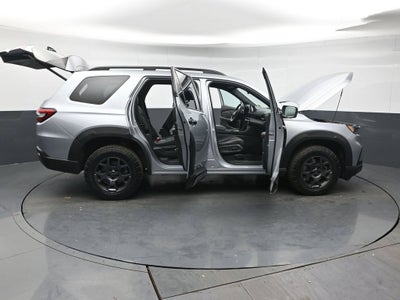 2023 Honda Pilot TrailSport