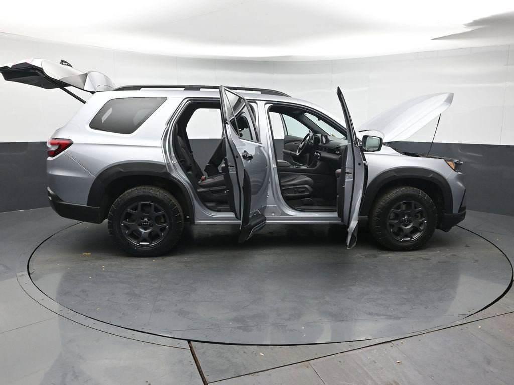 2023 Honda Pilot TrailSport