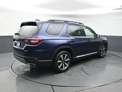 2024 Honda Pilot Touring