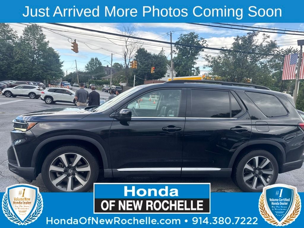 2023 Honda Pilot Touring