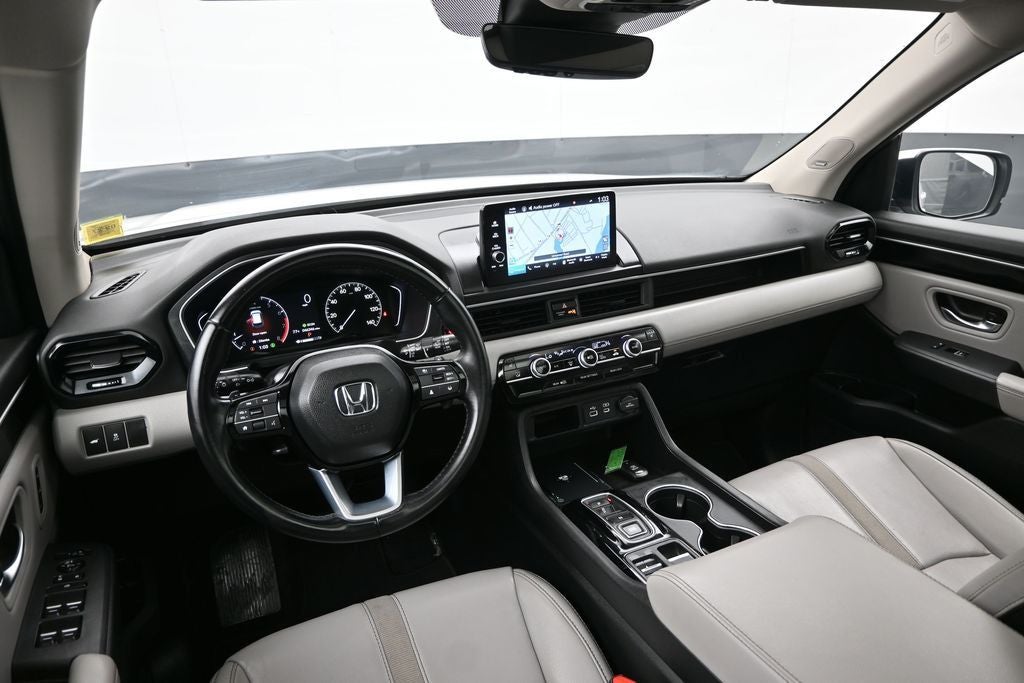 2023 Honda Pilot Touring - Photo 22