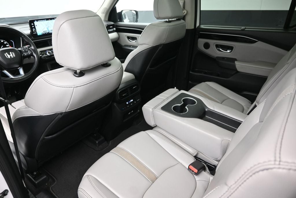 2023 Honda Pilot Touring - Photo 26
