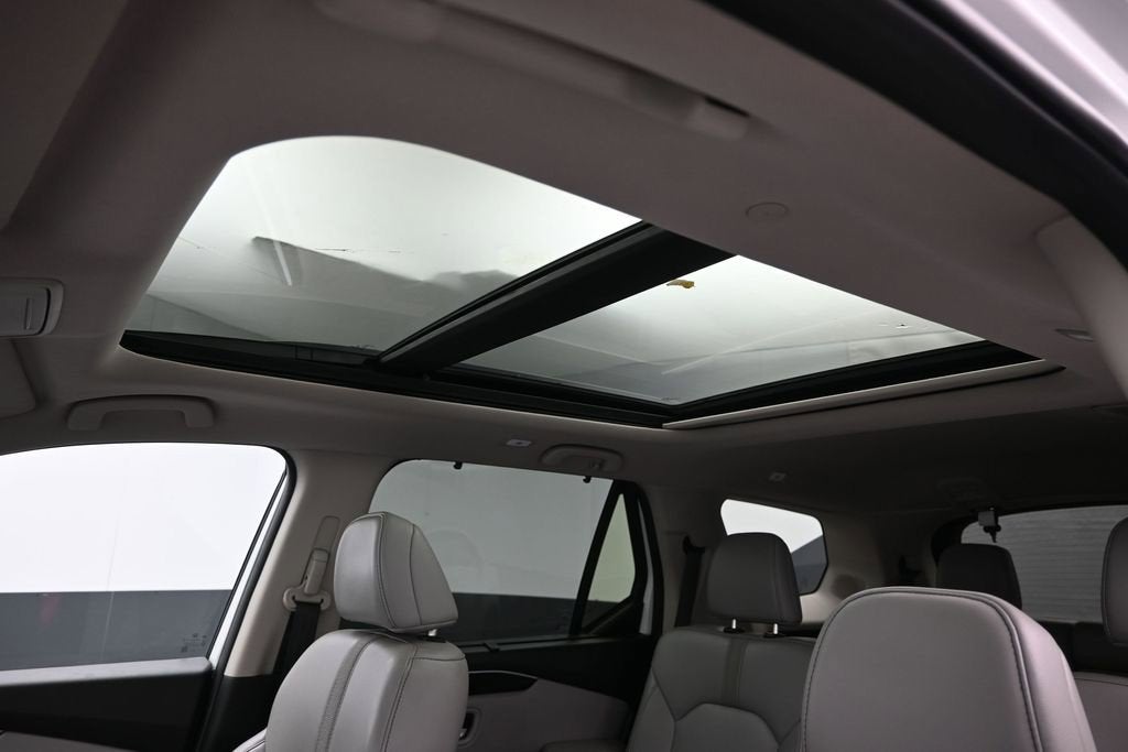 2023 Honda Pilot Touring - Photo 28