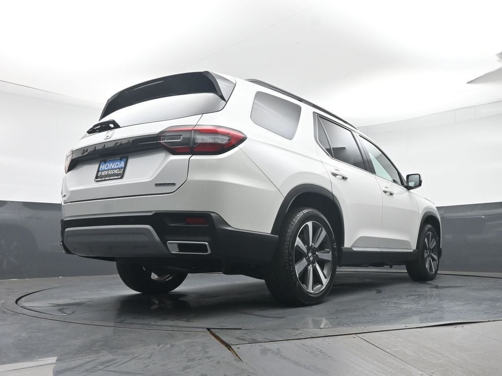 2023 Honda Pilot Touring - Photo 35